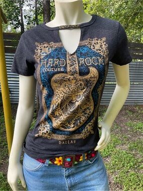 Hard Rock Couture Cut Out Keyhole Beaded Tee Shirt Size Small